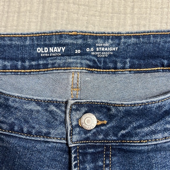 NWT Old Navy OG Straight Jeans with Secret Smooth Pockets Size 20 - Picture 2 of 4